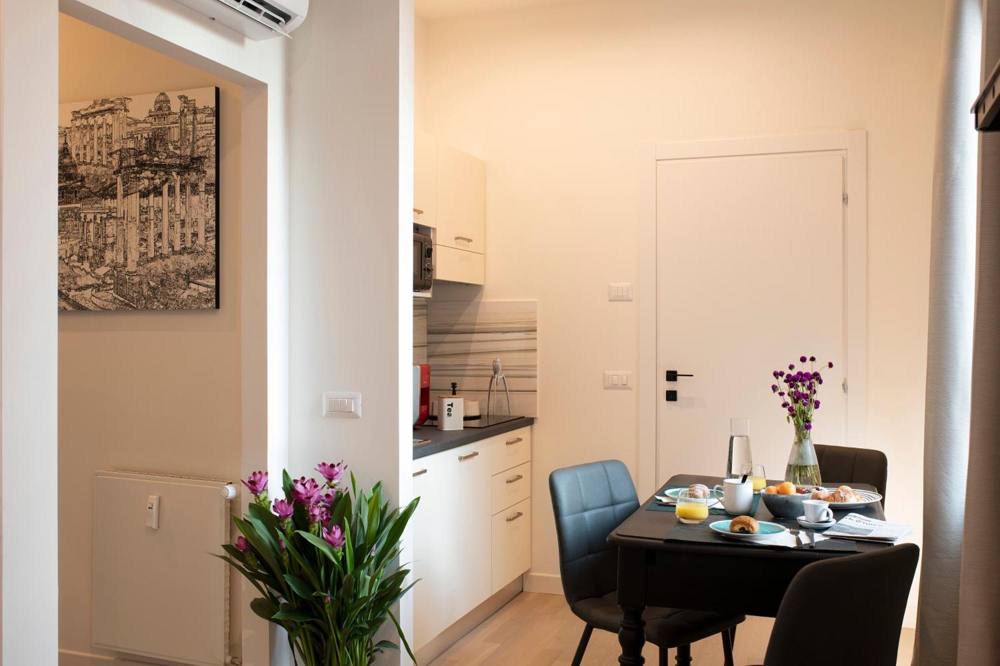 Eleveng Apartment Рим Екстериор снимка